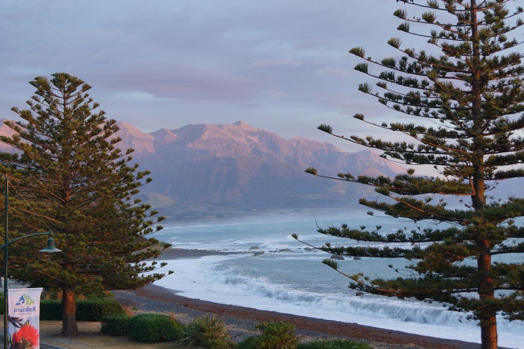 Waves Apartments Kaikoura Exterior photo